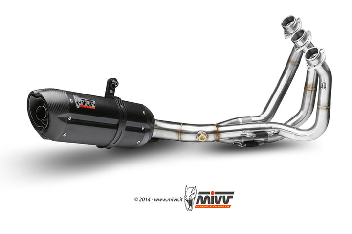 MIVV Suono Full Exhaust System Y.042.L9 i rostfritt stål och kolfiber, designat för Yamaha MT-09. Högkvalitativ reservdel för sportmotorcyklar.