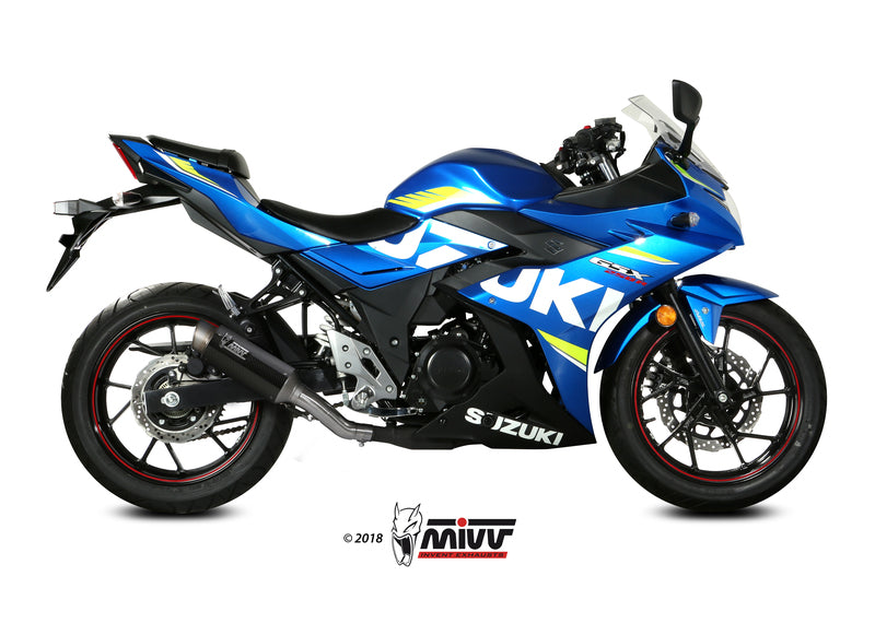 Suzuki GSX250R S.054.L2P med installerad MIVV GP Pro Carbon Muffler, visad från sidan med racinginspirerad grafik och tillbehör.