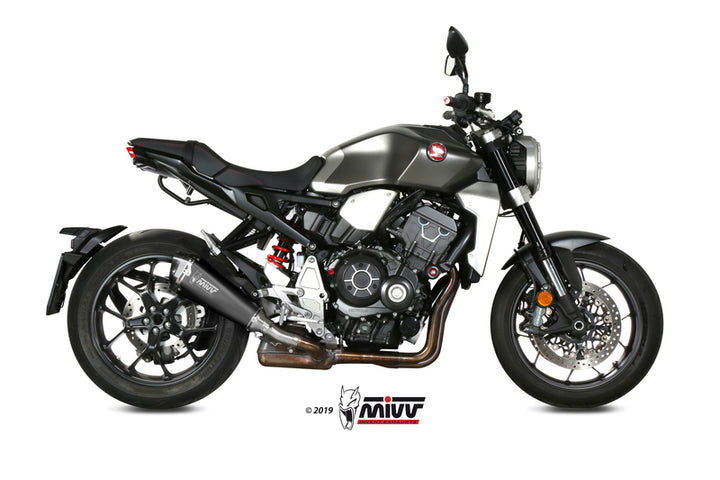 Honda CB1000R utrustad med MIVV Delta Race ljuddämpare i svart stål/kolfiber, modell 00.73.H.068.LDRB, monterad på motorcykelns avgassystem.