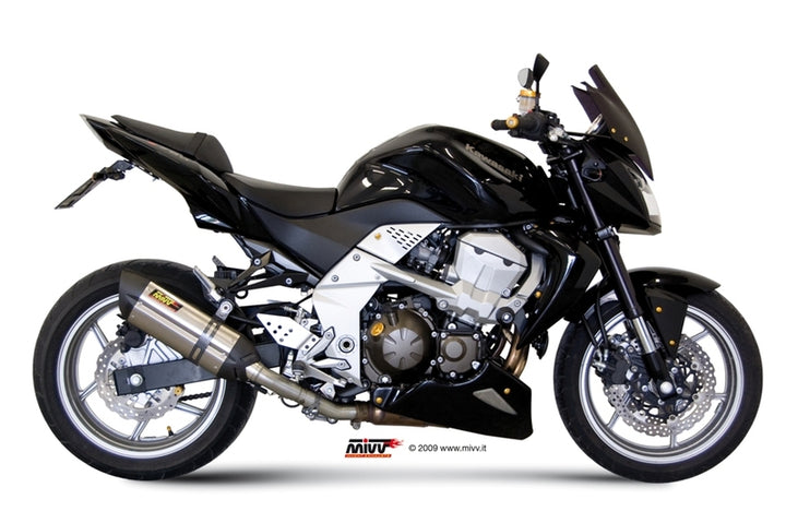 Sidovy av Kawasaki Z750 utrustad med MIVV SUONO Stainless/Carbon End Cap Slip-On K.018.L7, perfekt för motorcykeltillbehör och reservdelar.