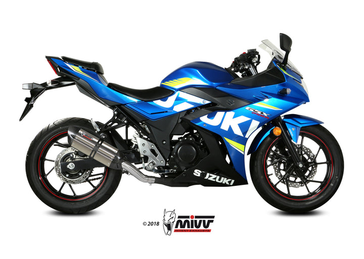 MIVV Suono Muffler Stainless Steel/Carbon End Cap monterad på Suzuki GSX-R250 S.054.L7, sportig design för optimal prestanda.