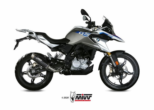 MIVV GP Pro Silencer Steel Black monterad på BMW G310GS motorcykel, visad från sidan. Perfekt avgassystem för reservdelar och tillbehör.