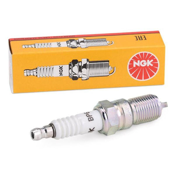 NGK стандартен свещ BP6EFS