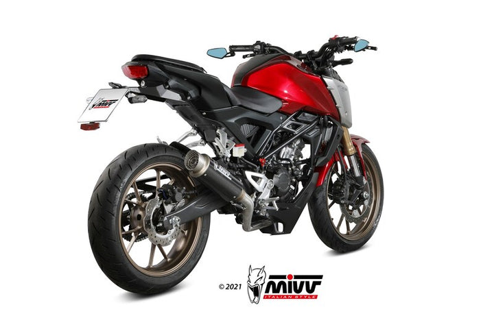 MIVV GP PRO Full Exhaust System monterat på Honda CB125R H.077.L2P, visande sportig design och förbättrad ljudprofil bakifrån.