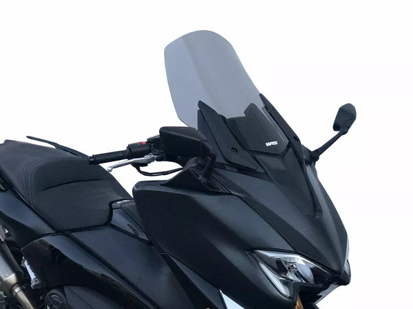 WRS предно стъкло Touring Tmax 530/56 YA001F