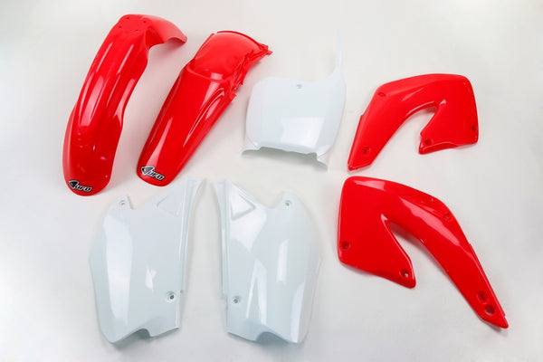 НЛО пластмасов комплект OEM цвят червен/бял Honda CR125R/250R hokit100@999
