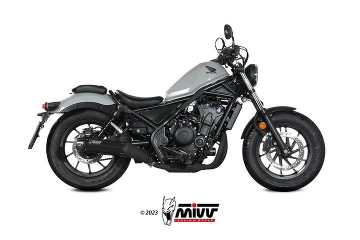 MIVV HR-1 Silencer H.091.LH1BG installerad på motorcykel från sidan, perfekt för ACC. EXHAUST och prestandaförbättring inom reservdelar.