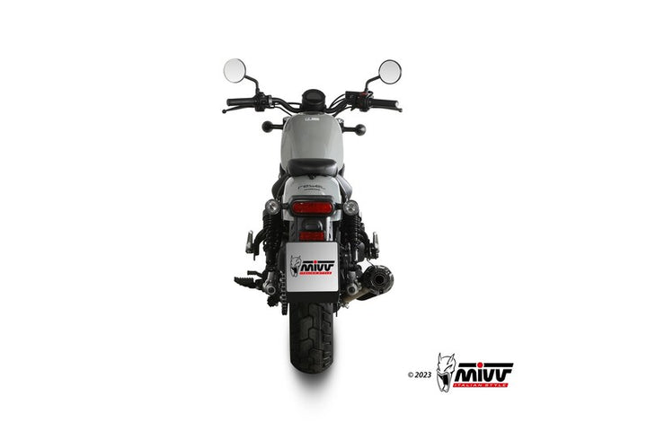 MIVV HR-1 Silencer H.091.LH1BG sedd bakifrån på motorcykel, visar exakt montering och stilren design för fordonstillbehör.