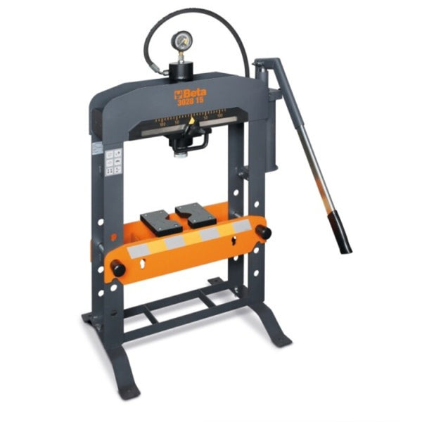 Beta Hydraulic Bench Press с движещо се бутало - 15T 3028 15