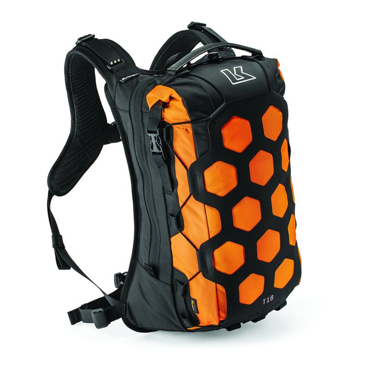 Kriega Mc-Ryggsäck T18 Orange med hexagonalt mönster, robust design och justerbara remmar för motorcykelanvändning.