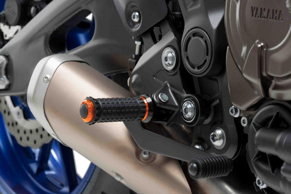 Footpegs R-Fighter's Piloto Rig/Left C/Orange