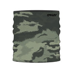 Oakley halskrage i grön camo-design, perfekt för stadsmiljö och dammode. Tillverkad av högkvalitativa material för komfort och stil.